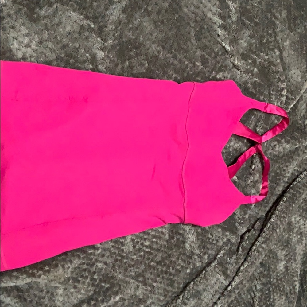 Lululemon women sports shirt